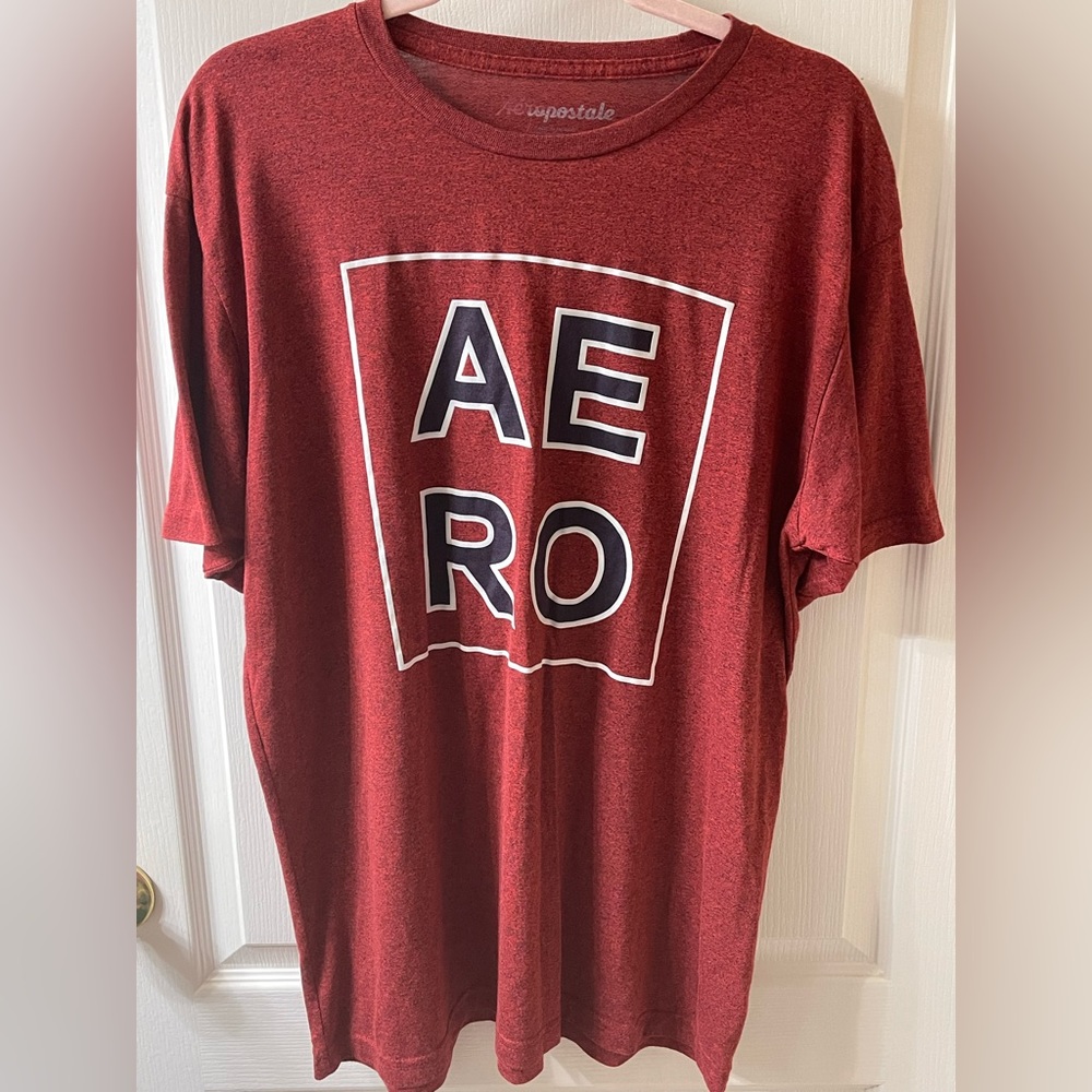 Aeropostale t shirt